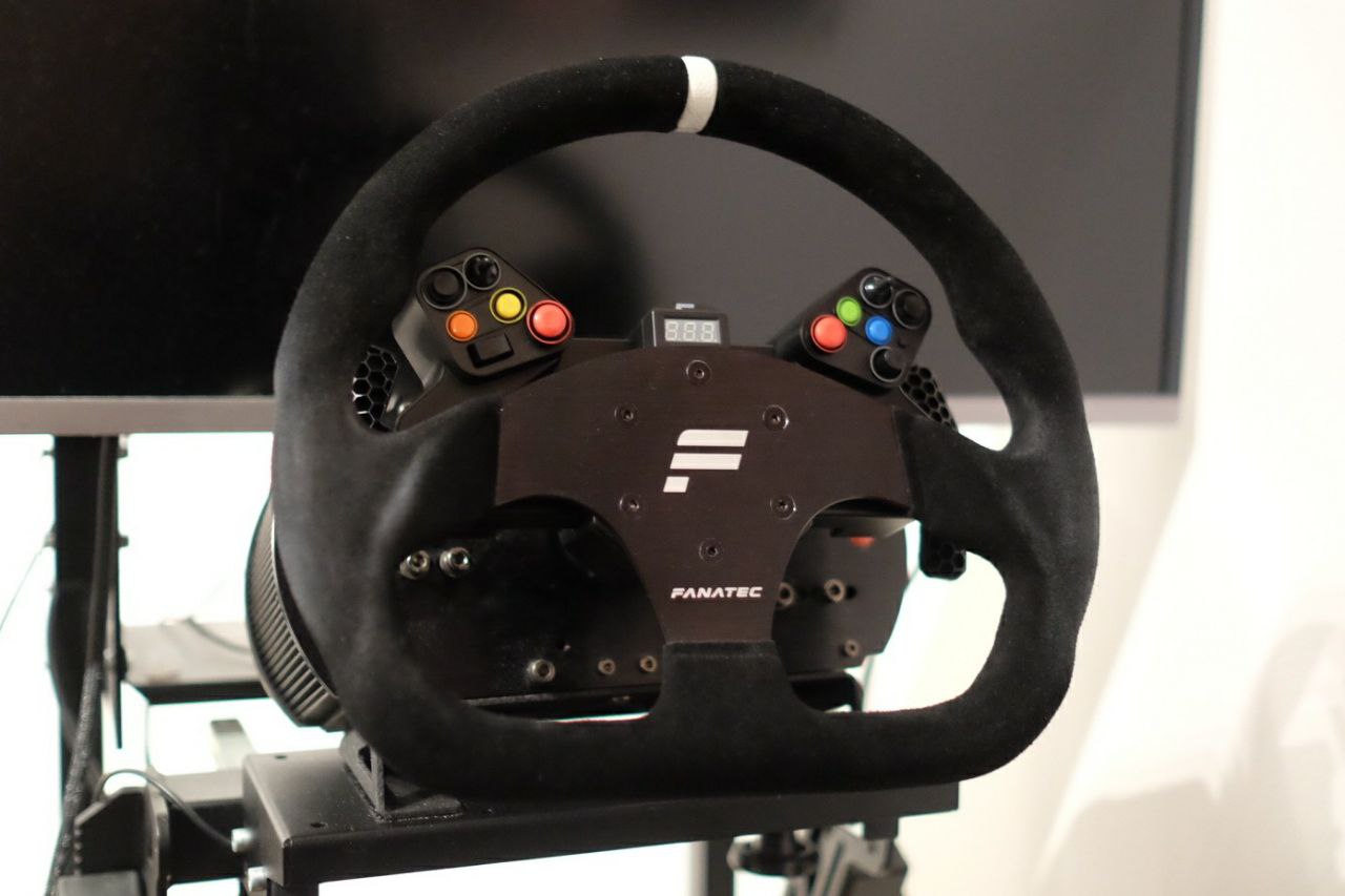 Fanatec CSL Universal Hub – review – Simracing-PC